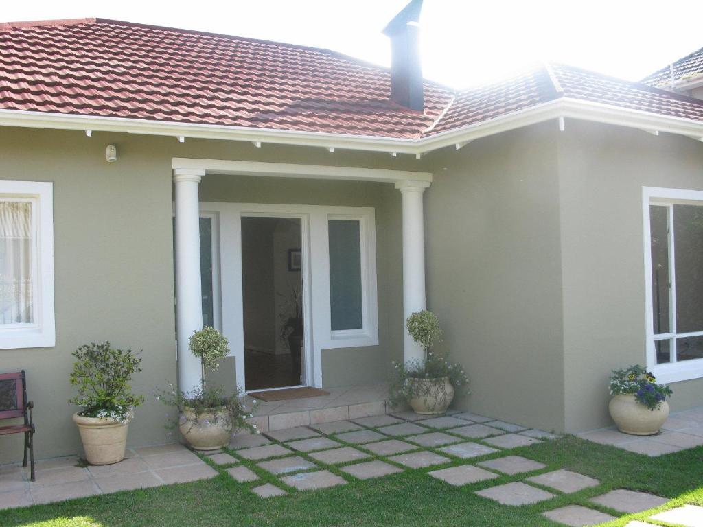 Oak Village B&B Stellenbosch Bagian luar foto